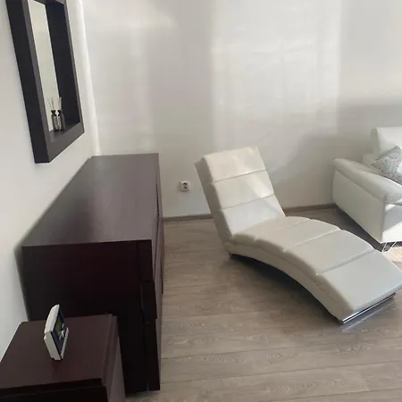 Konstantinova Apartment