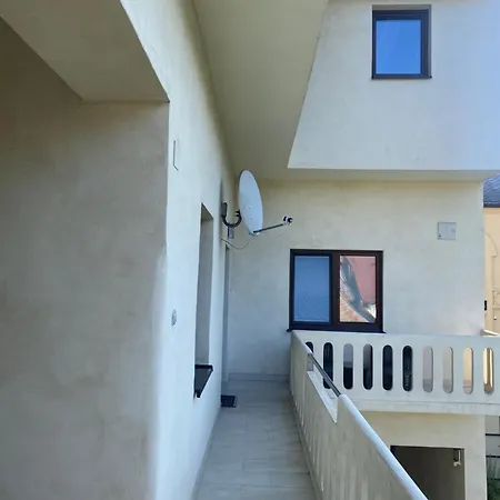 Konstantinova Apartment *